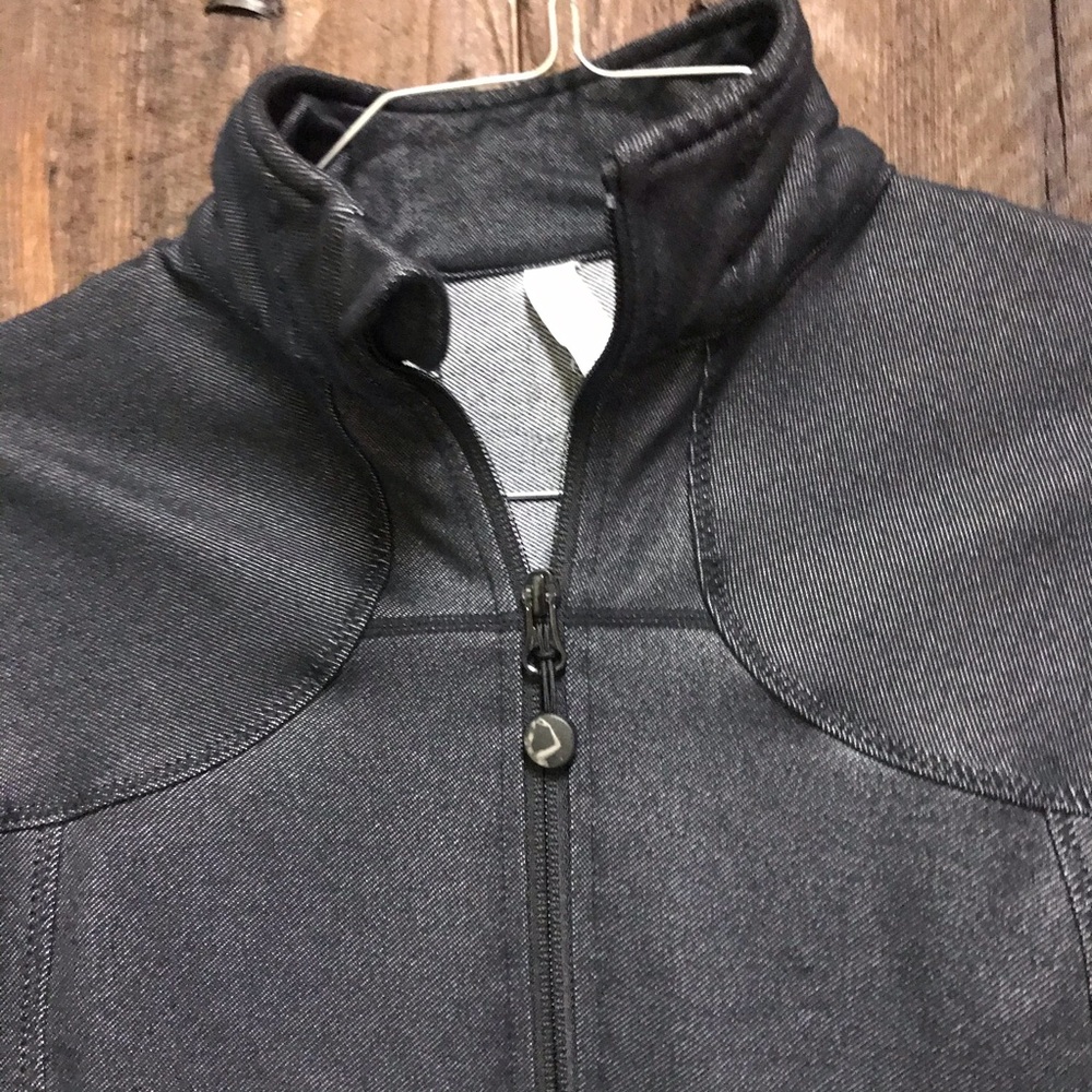 Lululemon Jacket - Picture 3 of 5
